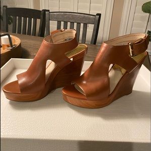 Michael Kors Leather Slingback Sandel Brown
